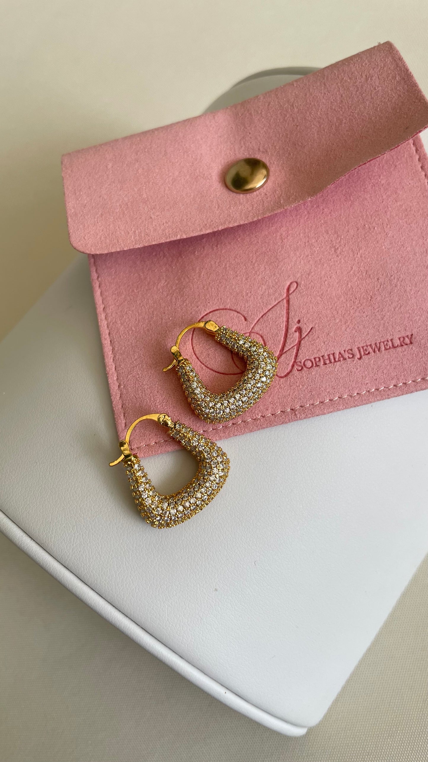 Aretes microcirconia