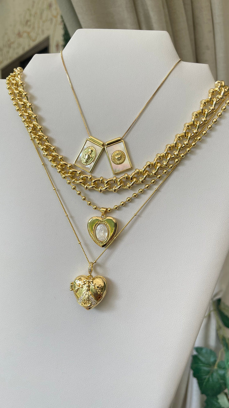 Collares