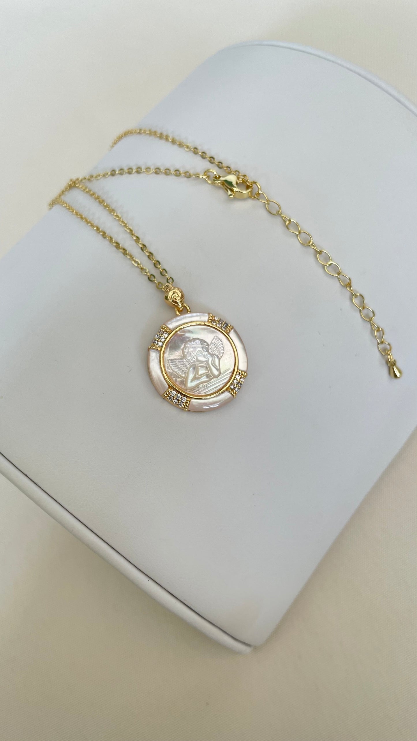 Cadenas medalla religiosa