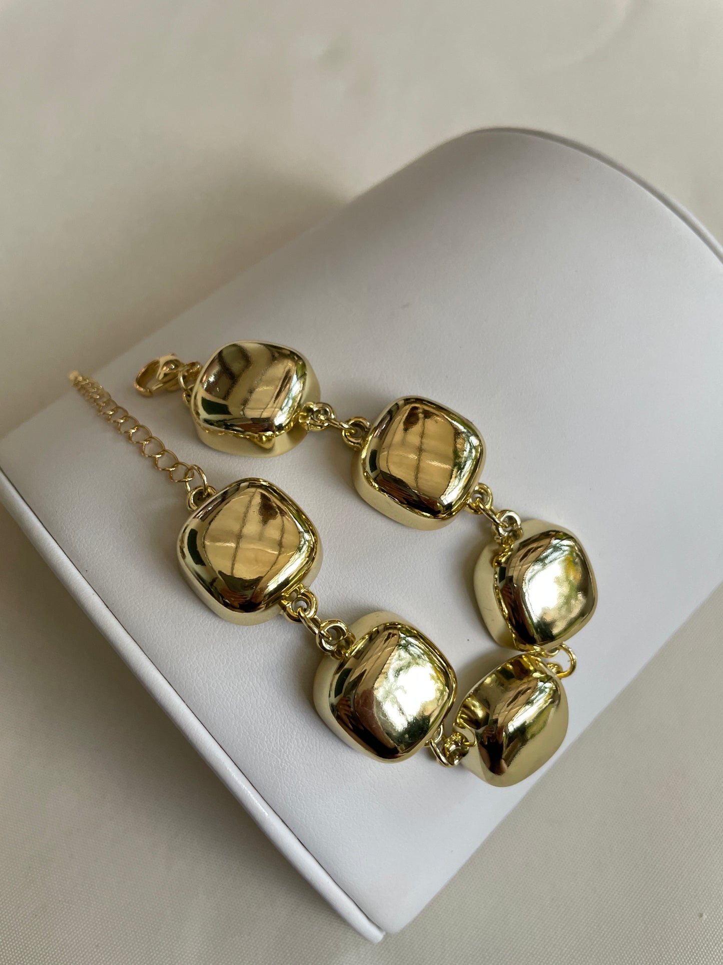 Pulsera ajustable