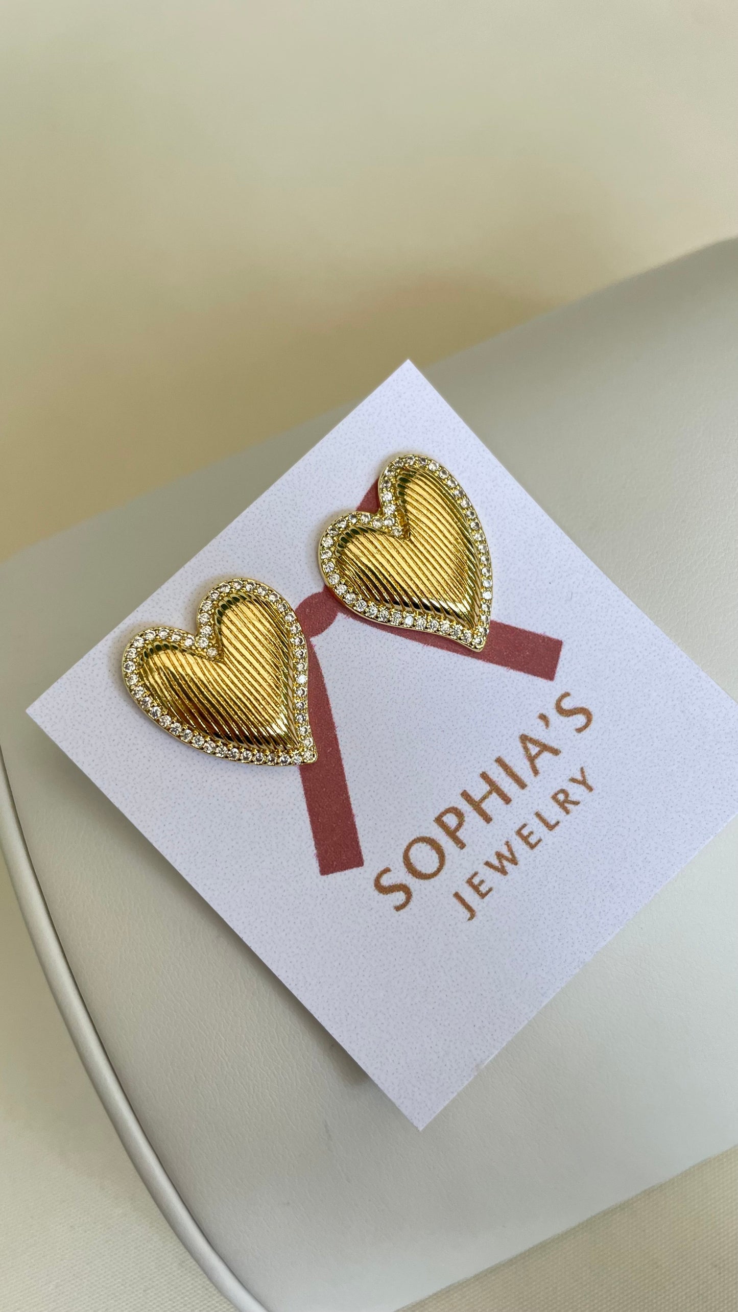 Aretes de microcirconia