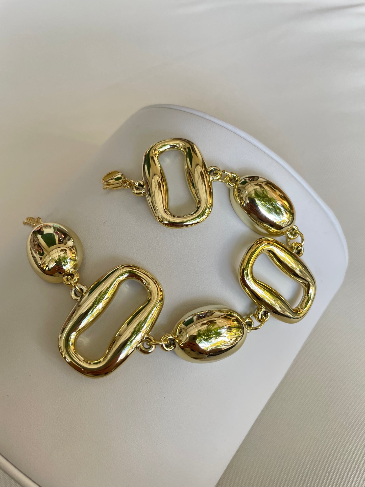 Pulsera ajustable