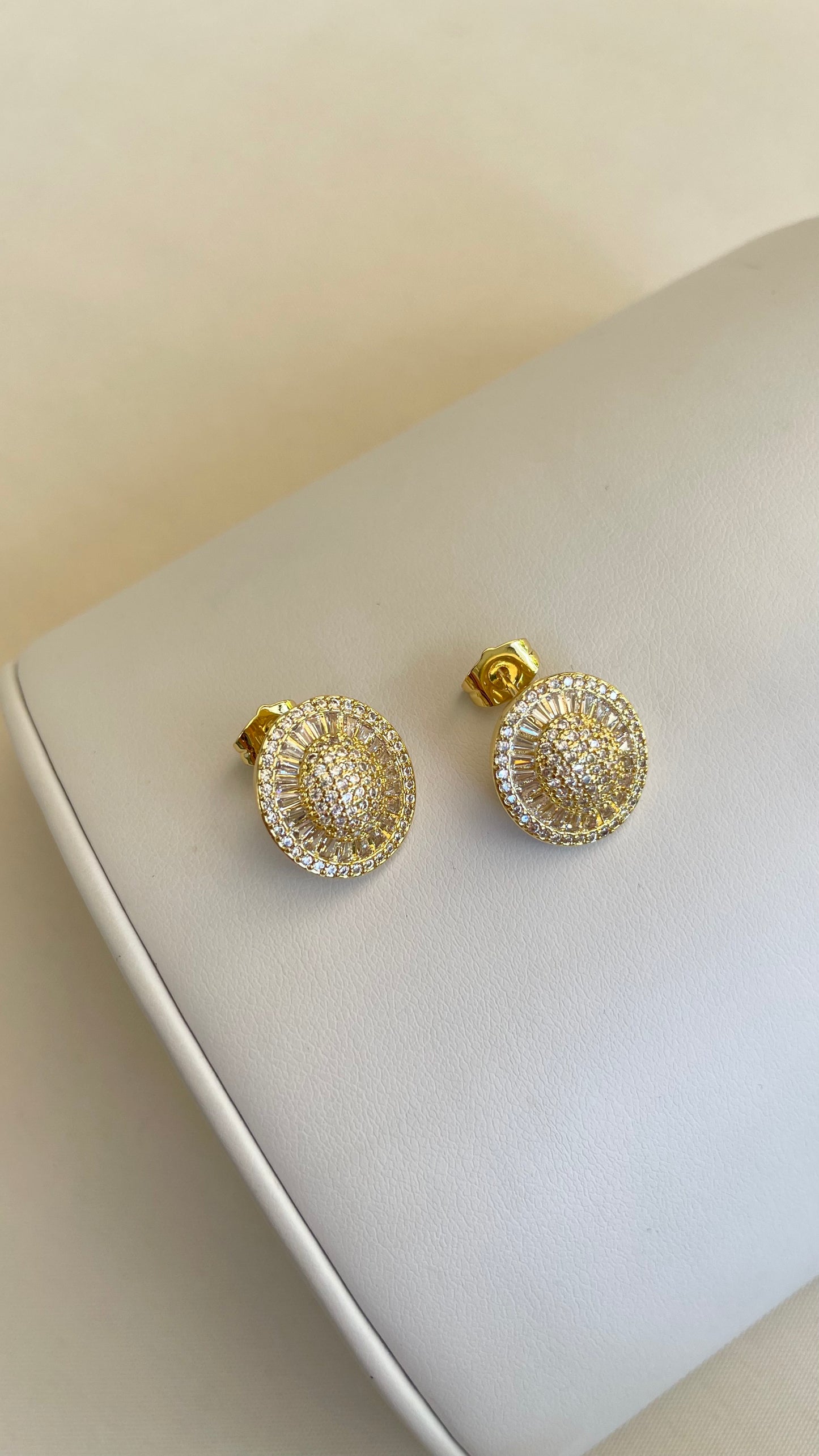 Aretes de microcirconia