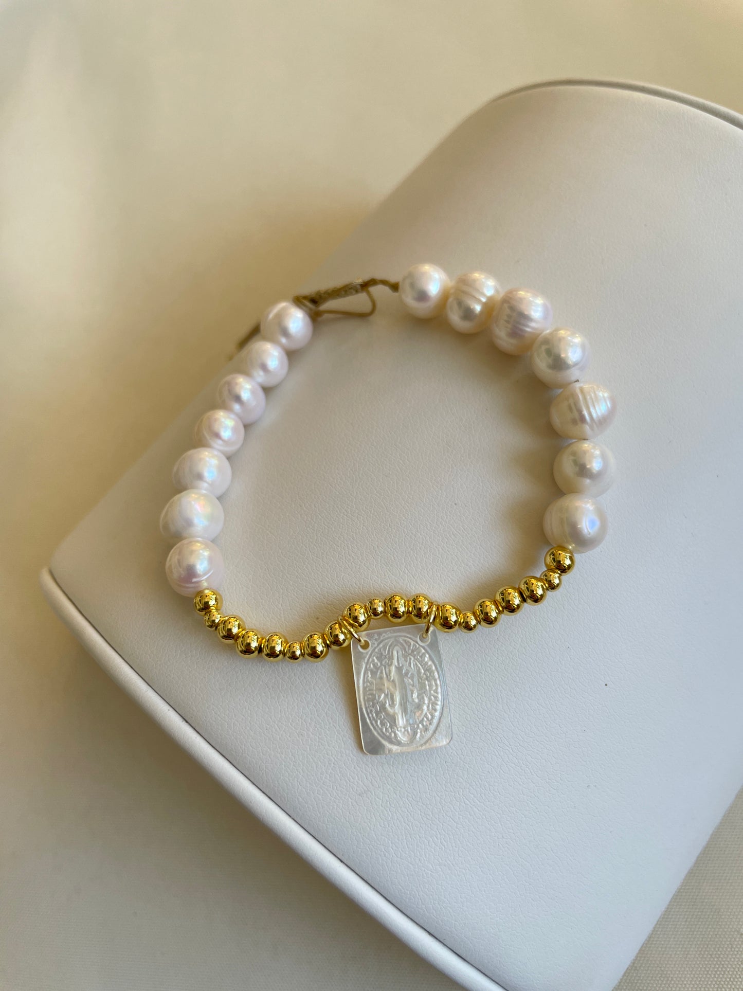 Pulseras Religiosas