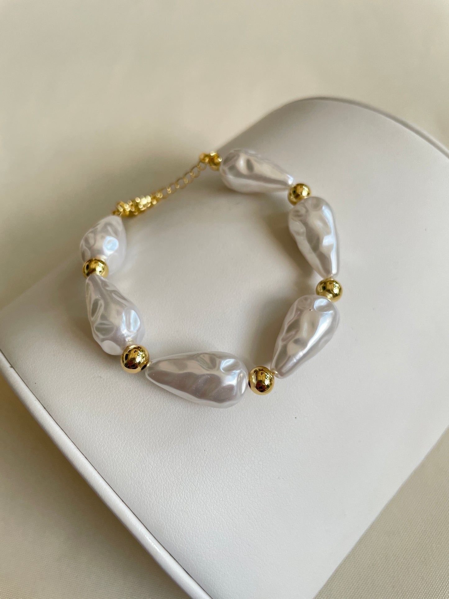 Pulsera ajustable