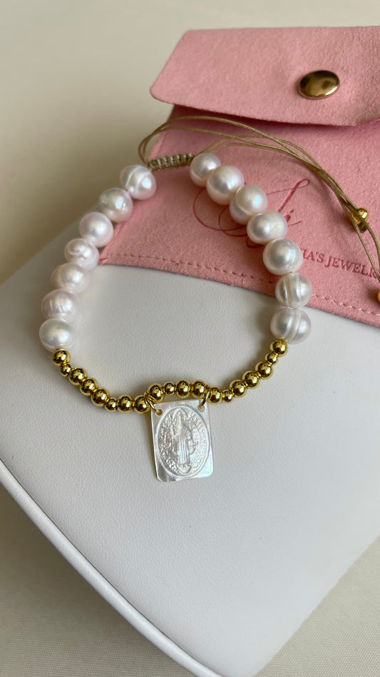 Pulsera ajustable con piedras de río