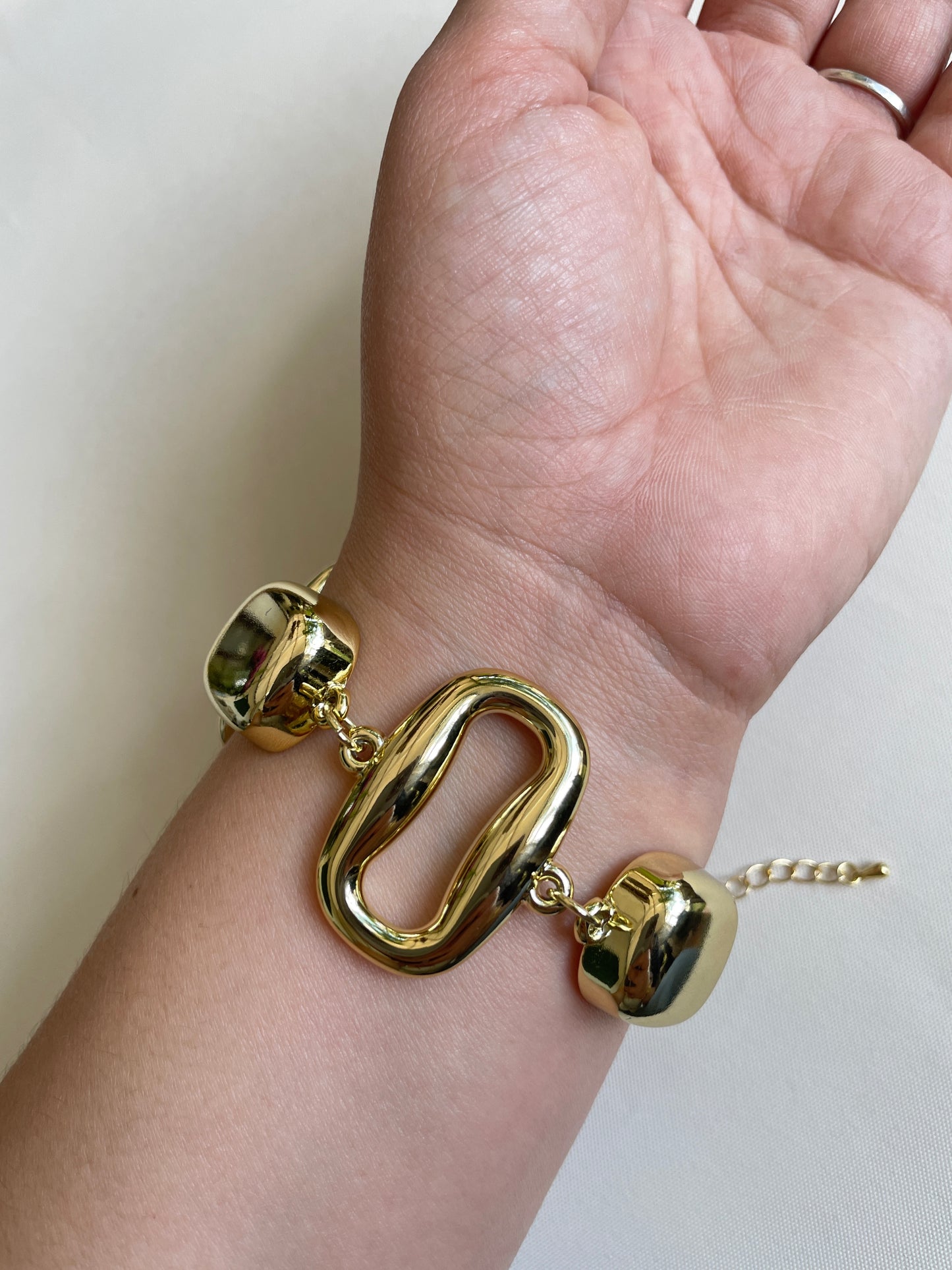 Pulsera ajustable