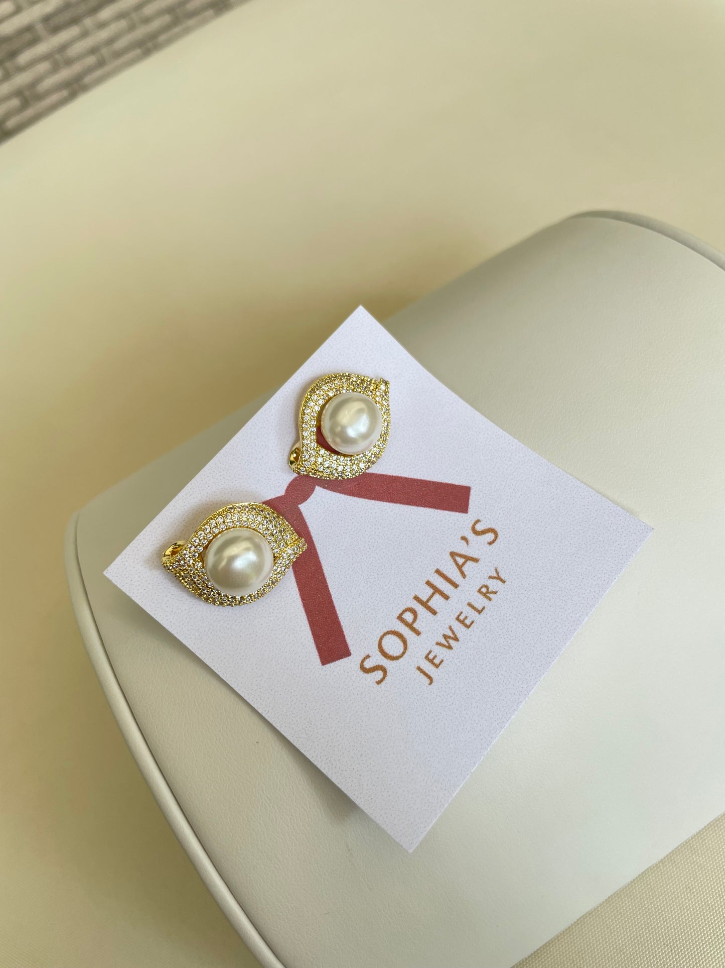 Aretes de microcirconia