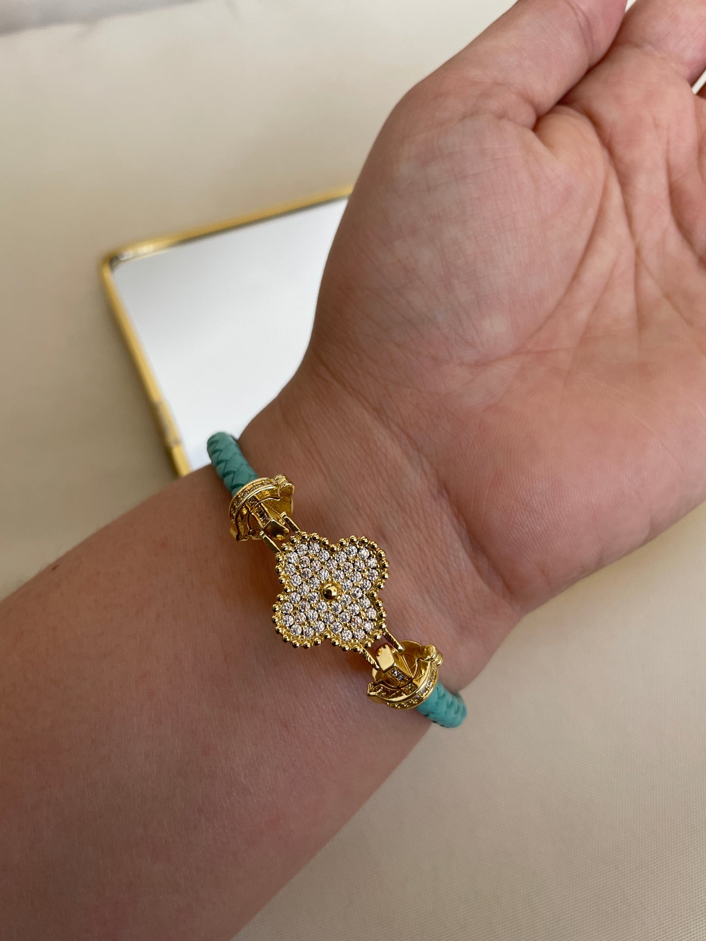 Pulsera ajustable individual