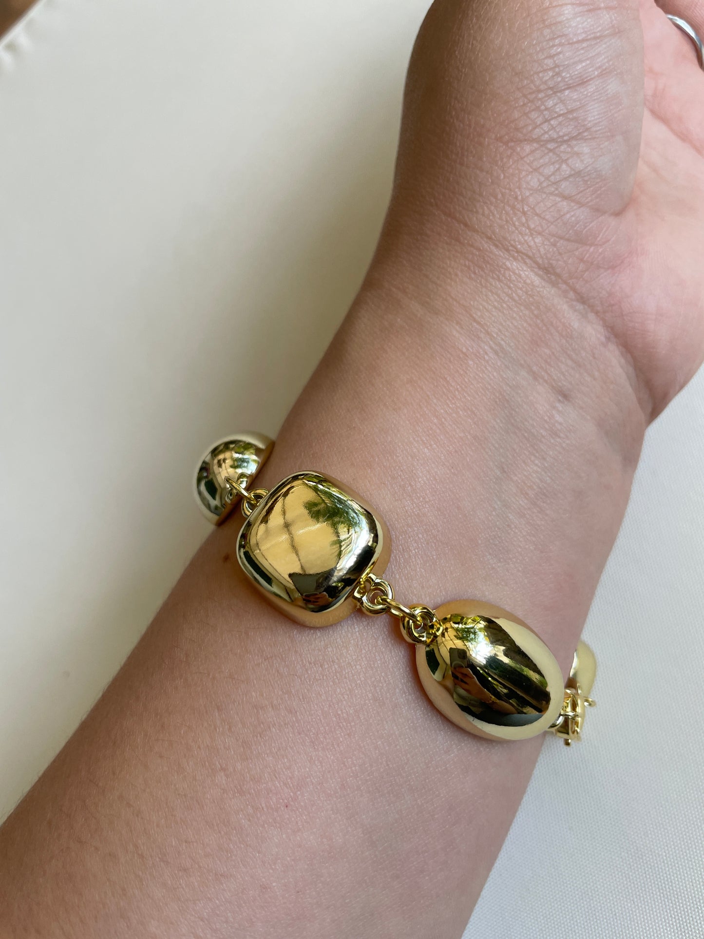 Pulsera ajustable
